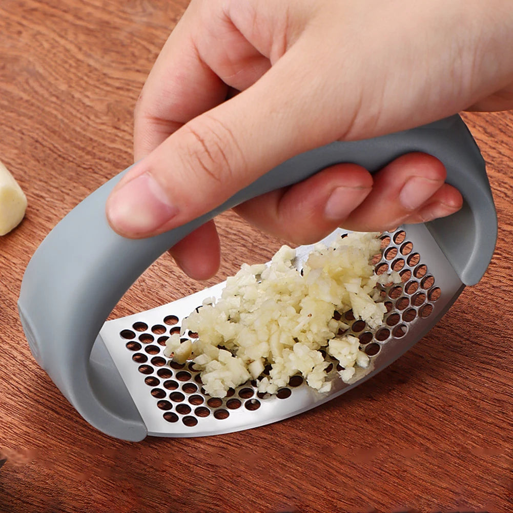 1/2pc Garlic Press Crusher Manual Mincer Stainless Steel Chopping Garlic