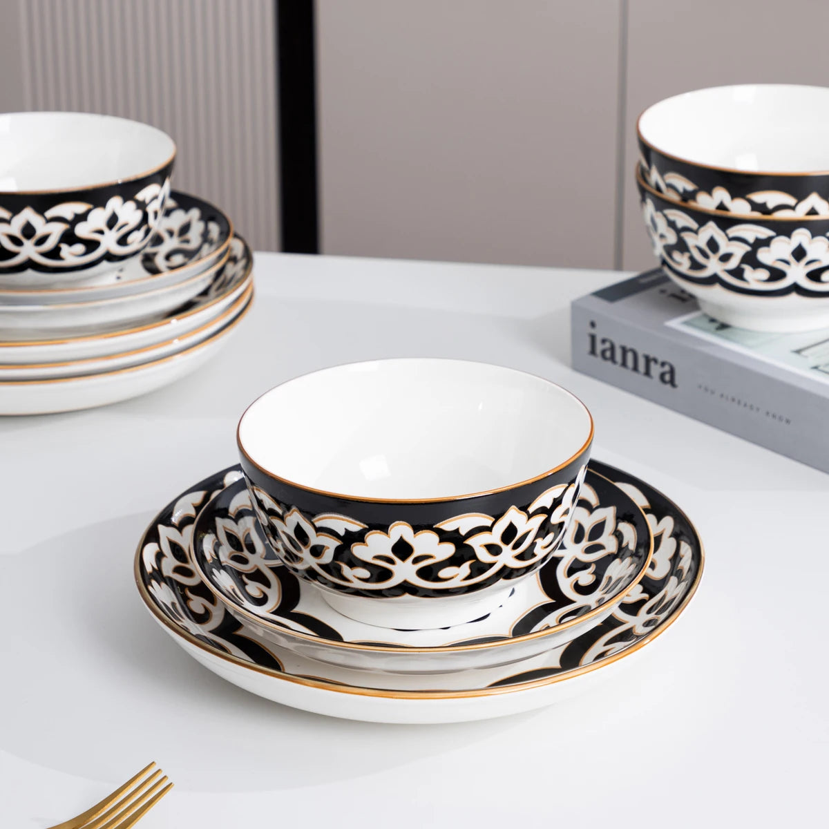 Black Patterns Ceramic Tableware Set Classic Porcelain Dinnerware Set Elegant Ceramic